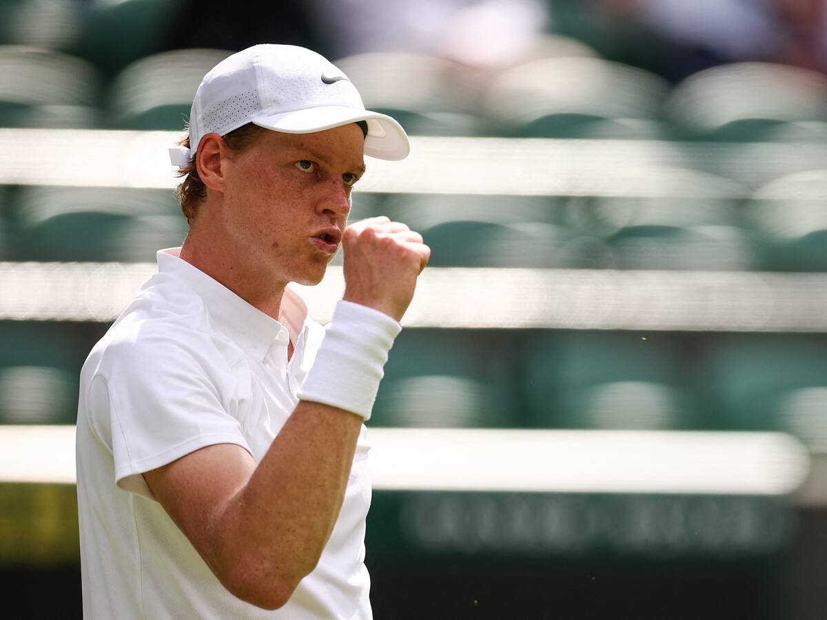 Jannik Sinner debutó con victoria ante Luca Nardi y avanzó a segunda ronda en Wimbledon