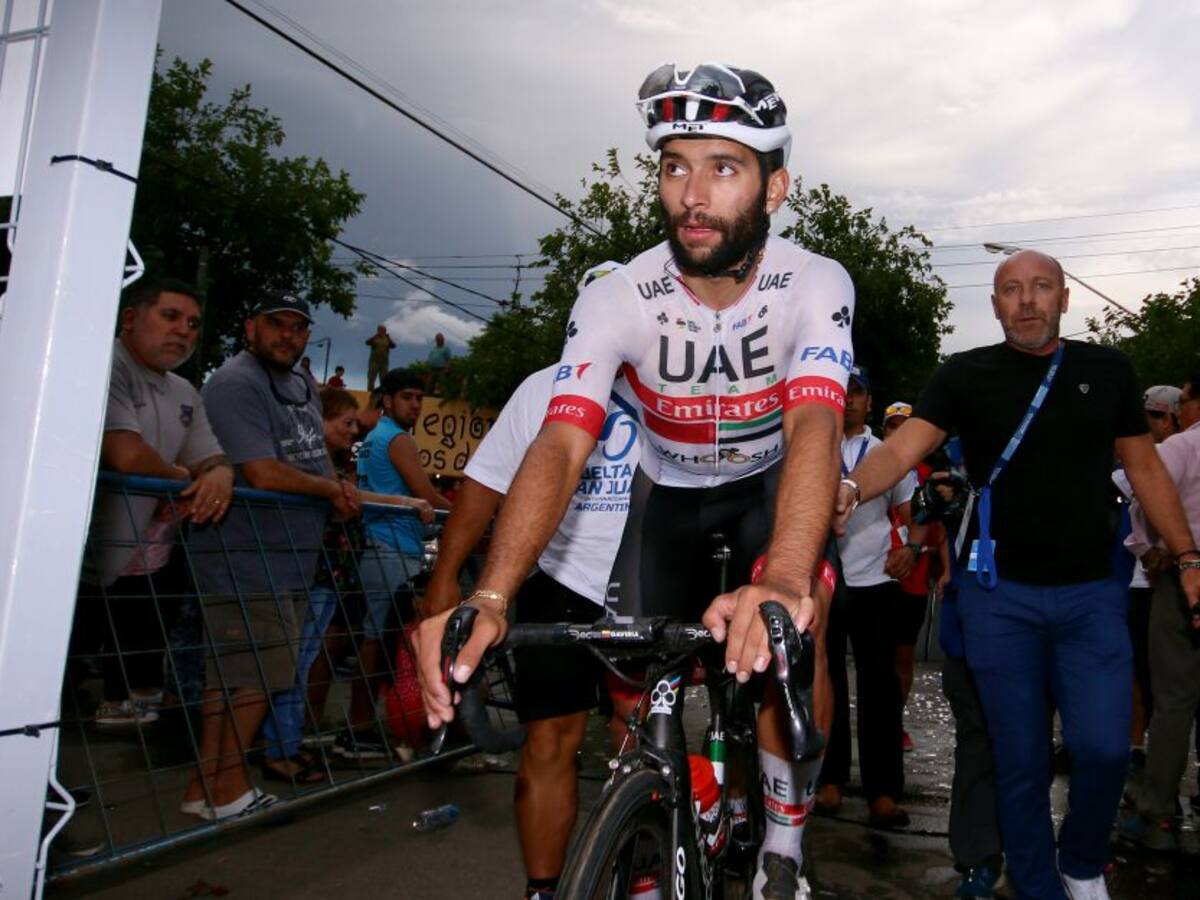 OFICIAL: Fernando Gaviria dio positivo por Coronavirus