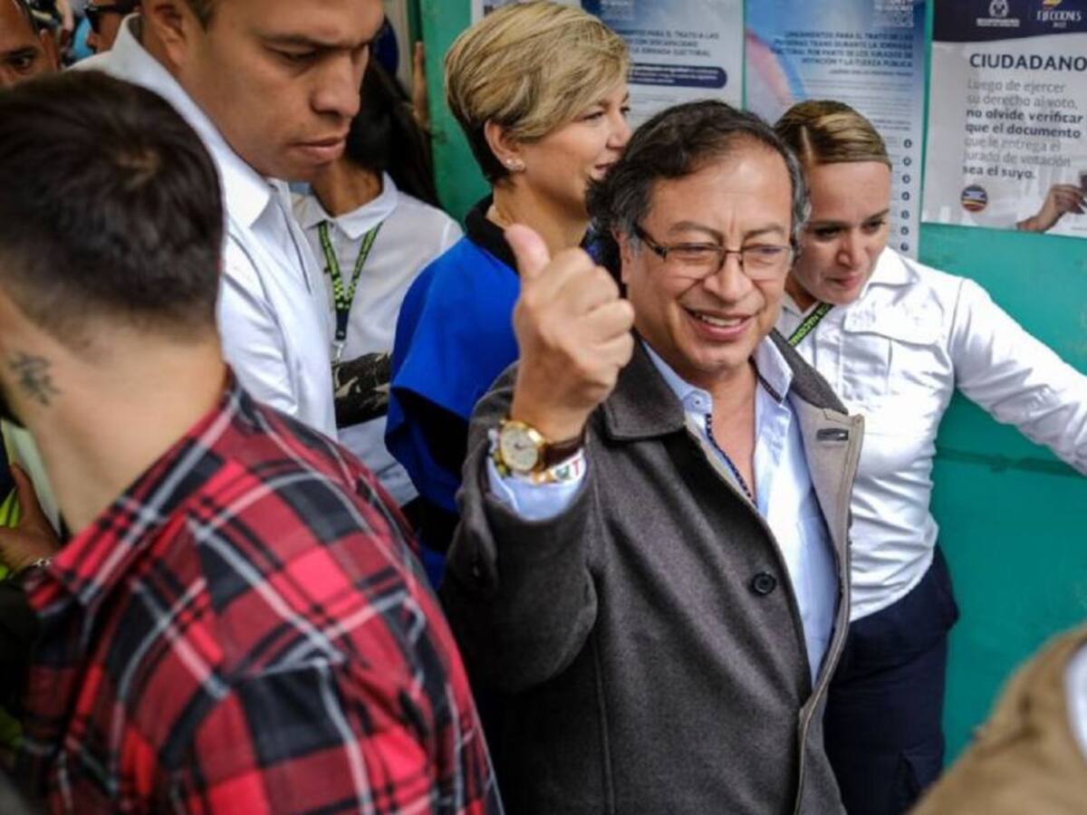 ¿Cuáles son los escenarios que deberá superar Petro para cumplirle al país?