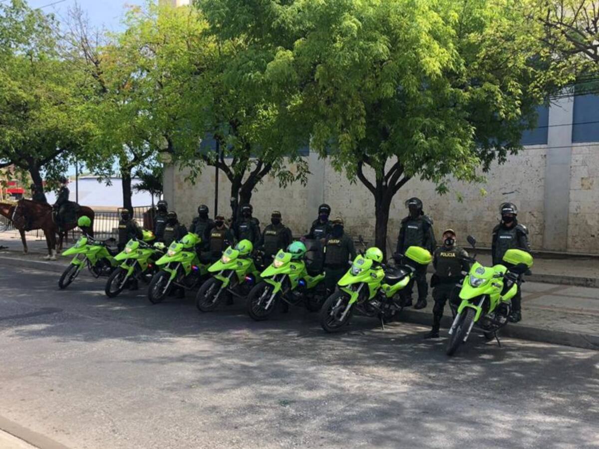 Con 720 policías blindan a Santa Marta en día de la Virgen del Carmen