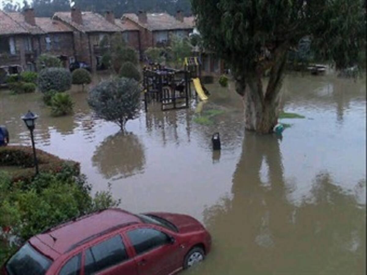 Inminente evacuación en algunos sectores de Chía por desbordamiento del río Bogotá