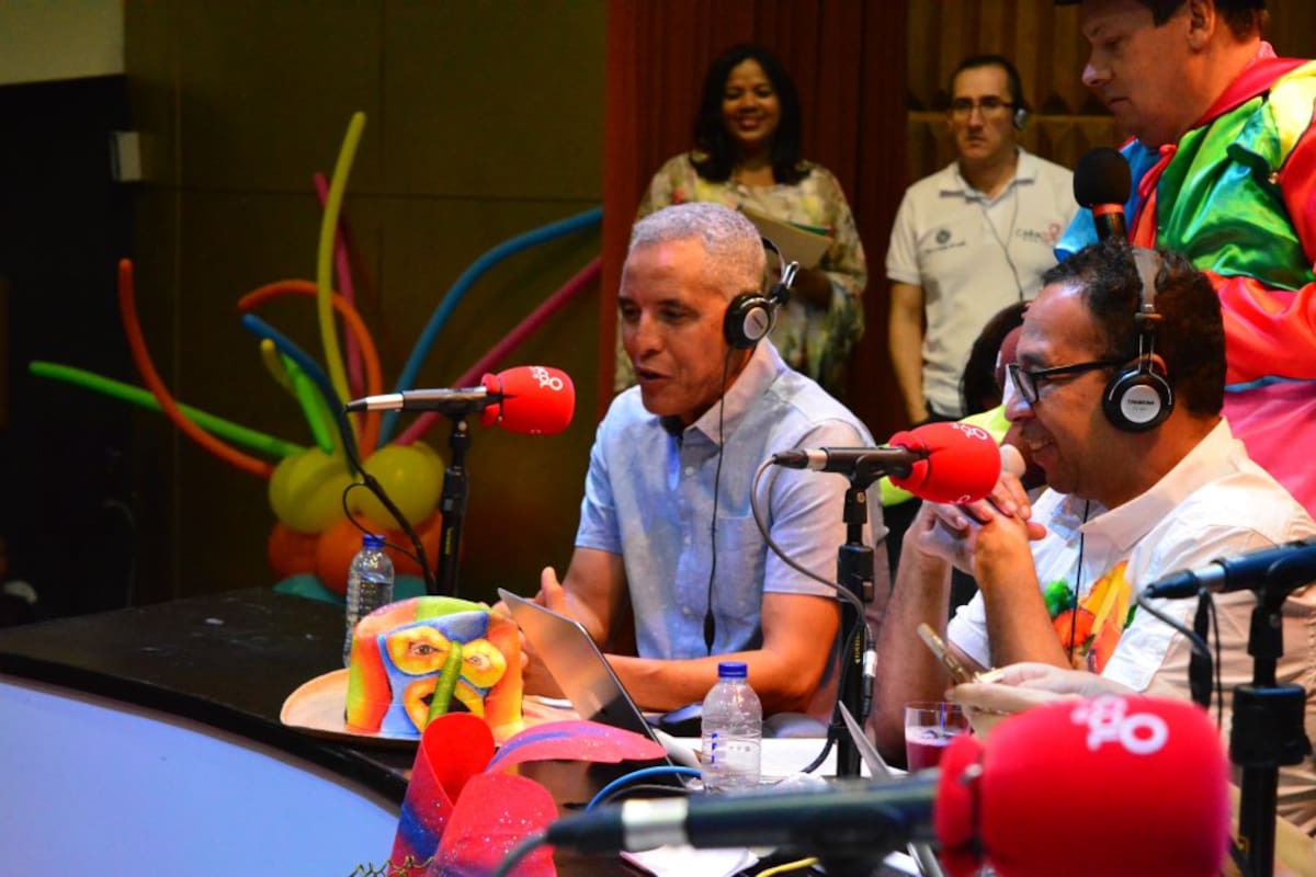 A lo largo de la mañana se desarrollaron las noticias, los deportes, el entretenimiento y lo mejor del Carnaval de Barranquilla, en 6AM Hoy por Hoy.