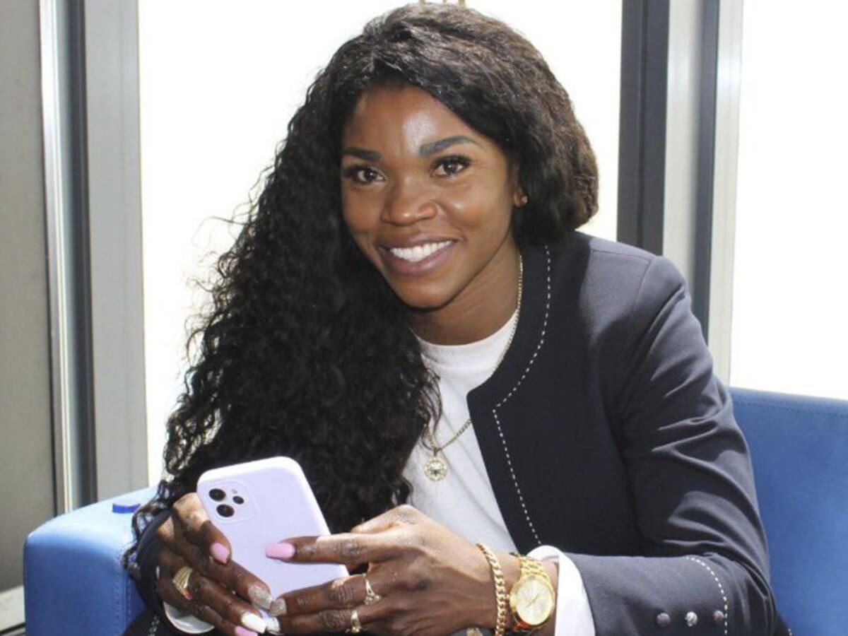 "Sería fácil montar una empresa, pero no quiero dar la espalda al pueblo"