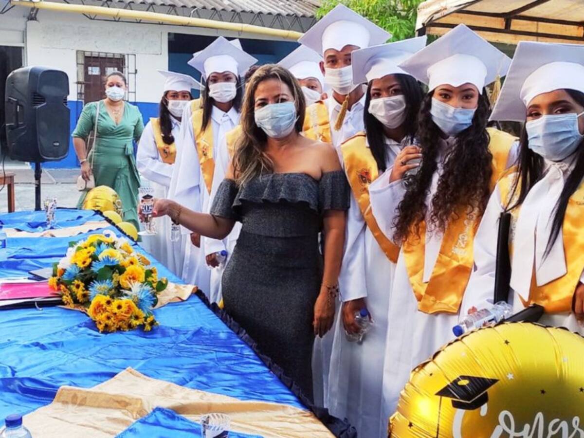 183 bachilleres recibieron su grado en Clemencia, Bolívar