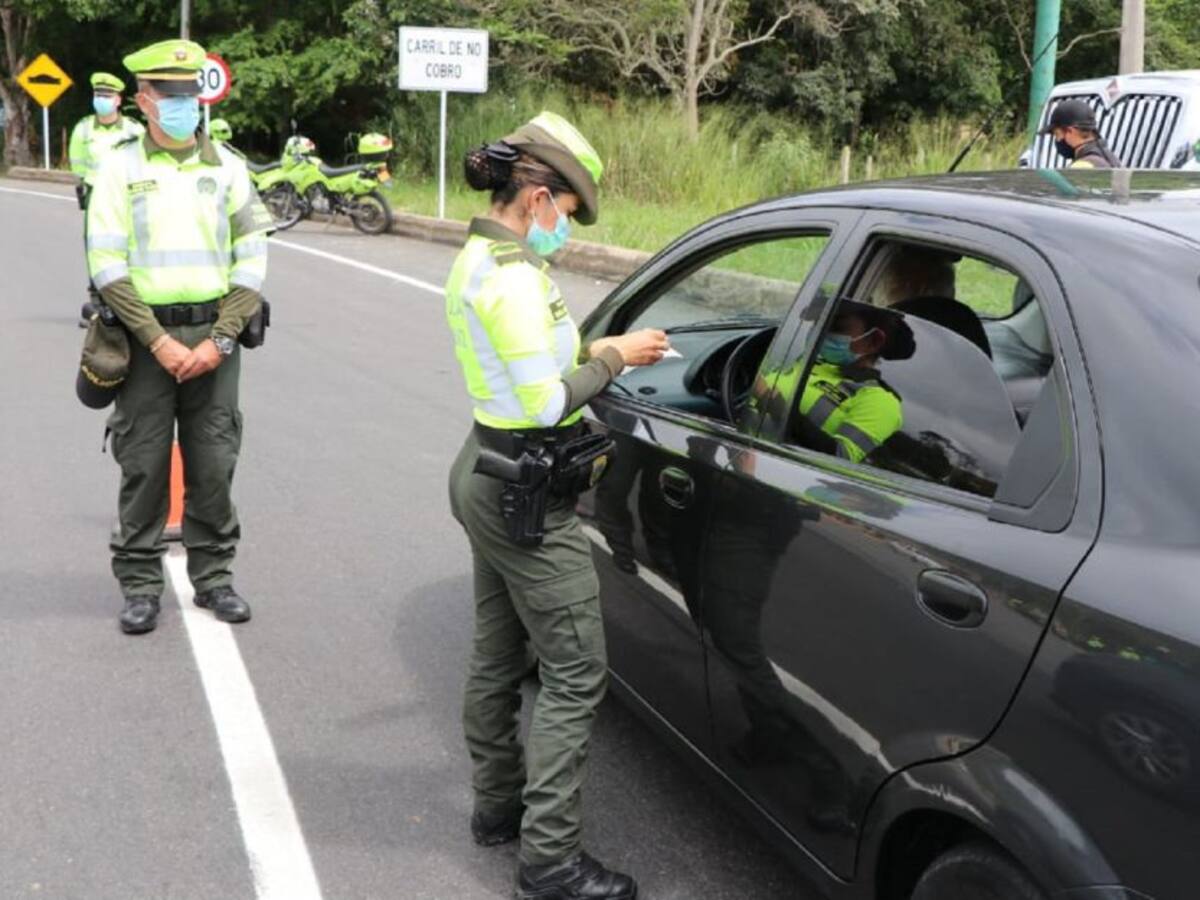 VIDEO: Más de 70 mil vehículos se movilizaron durante este festivo