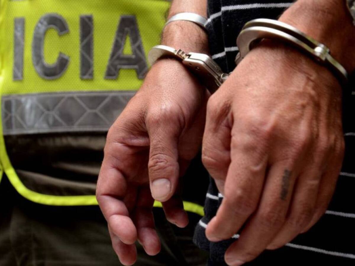 A la cárcel dos policías que no judicializaron a expendedores de drogas