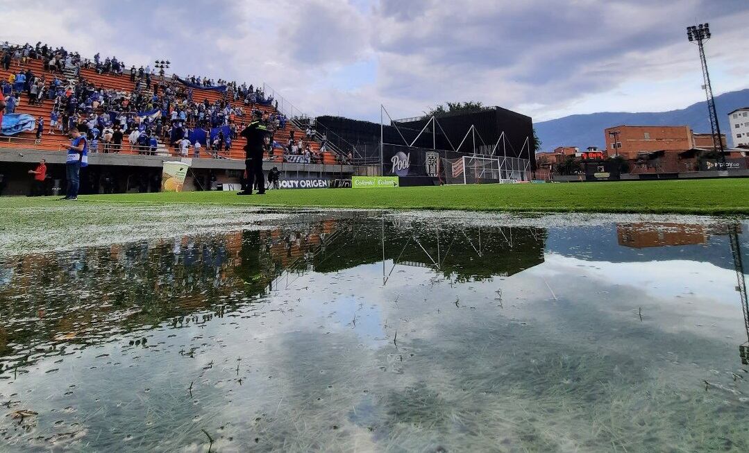 Twitter: @MillosFCoficial