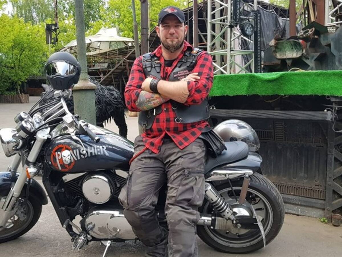 Los lobos nocturnos, el primer grupo de motociclistas de Rusia