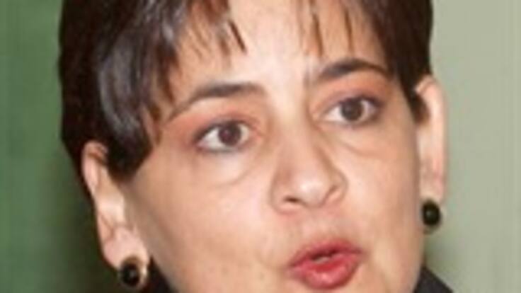 'La escasez de agua ocasionará alzas en las tarifas de energía': Eva María Uribe, Superintendente de Servicios Públicos