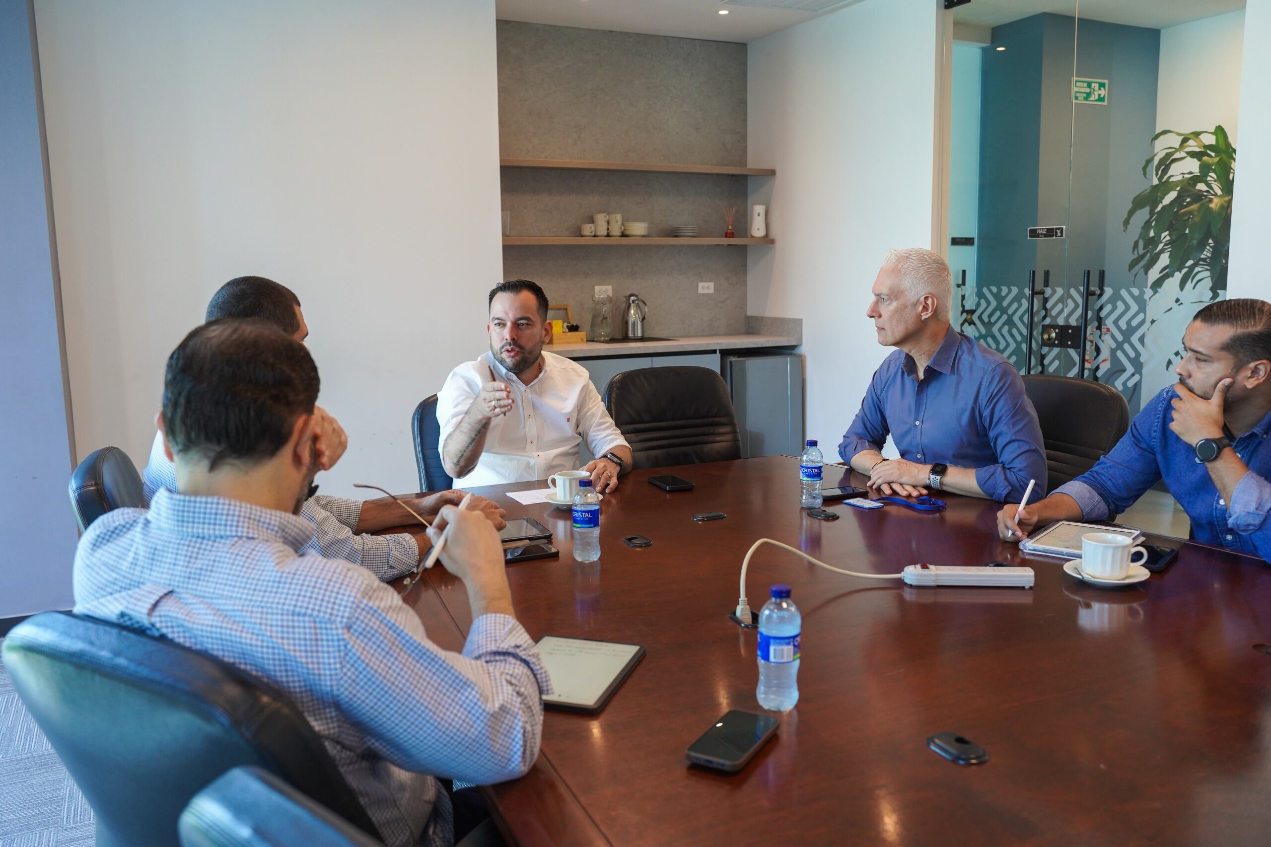 ATL Mesa de trabajo gremios (cortesía Air-e)