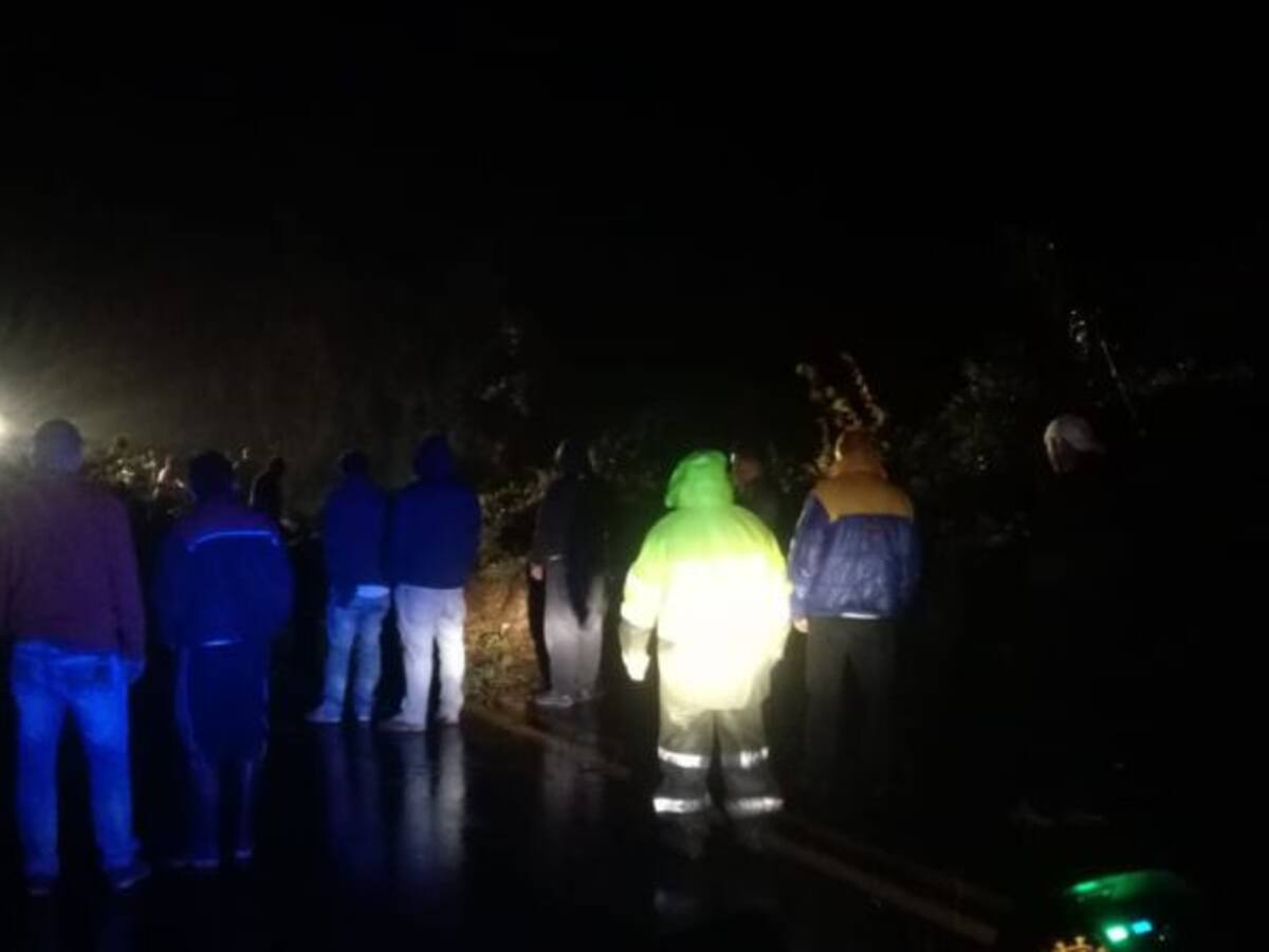Vehículos quedaron atrapados en el sector en la vía Manizales Bogotá
