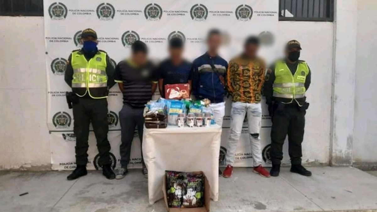 12 capturas por intentos de saqueo a supermercados de Santa Marta