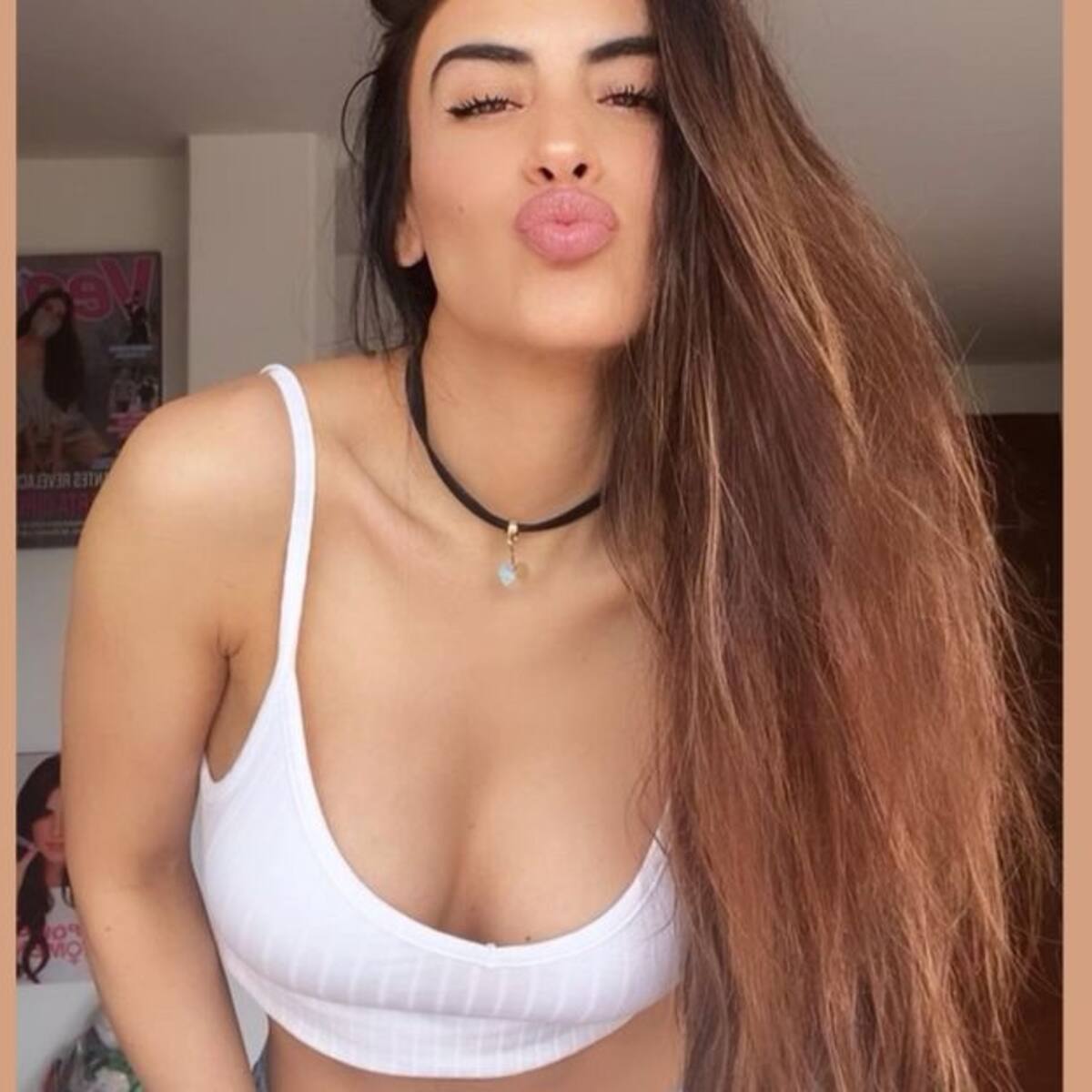 Sin maquillaje y casi sin ropa: sensual baile de Jessica Cediel