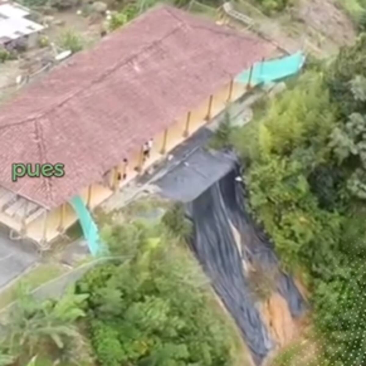 Denuncian que escuela rural en Córdoba, Quindío está en riesgo por derrumbe debido a lluvias