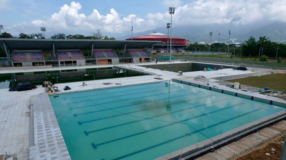 ¿Qué pasó con las obras del complejo acuático del Parque Deportivo?