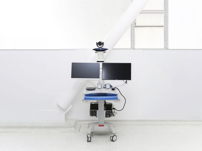 Medical Trolley, el sistema de telemedicina que permitirá la comunicación en tiempo real entre los médicos y pacientes, a través de cámaras de videoconferencia.