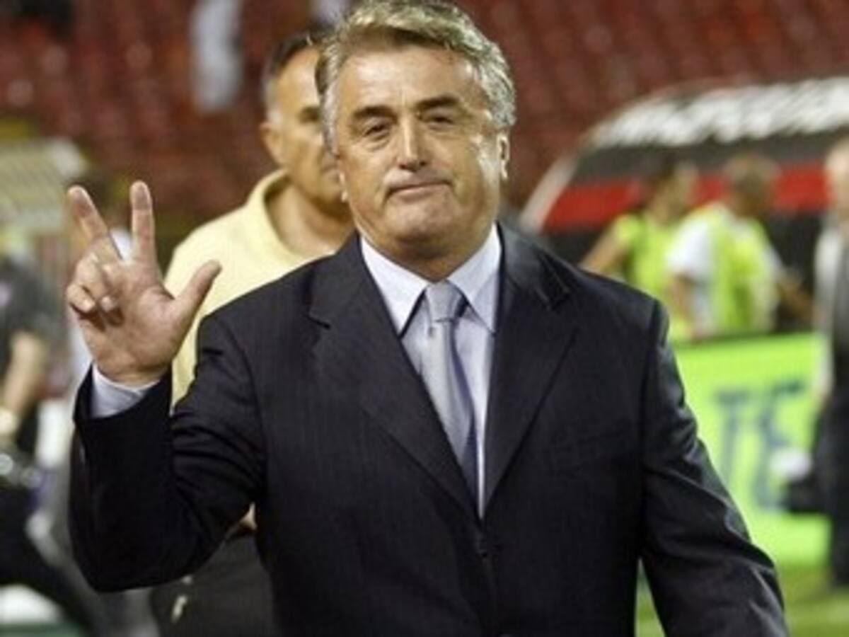 La FIFA ratifica sanción al técnico Antic y hay decepción en Serbia por decisión