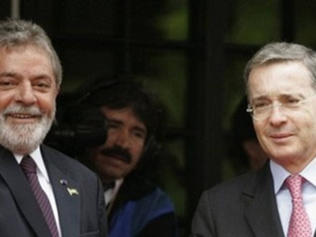 Uribe hoy en Uruguay y Brasil