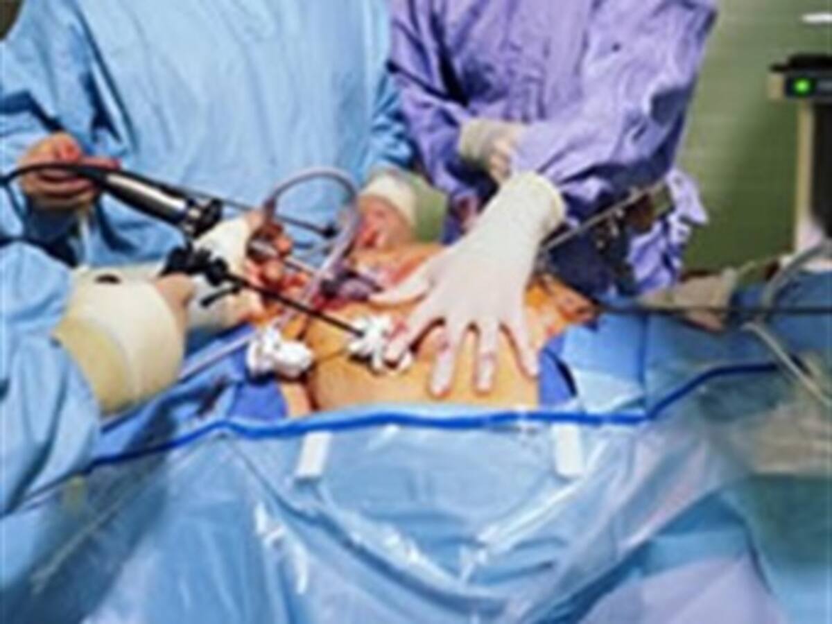 Autoridades investigan la muerte de una mujer por una cirugía estética en Bogotá