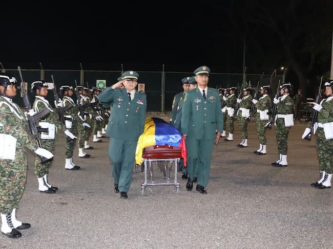 En Montería reciben con honores a soldado que murió en trágico accidente aéreo en Puerto Leguízamo. Foto: Ejército.