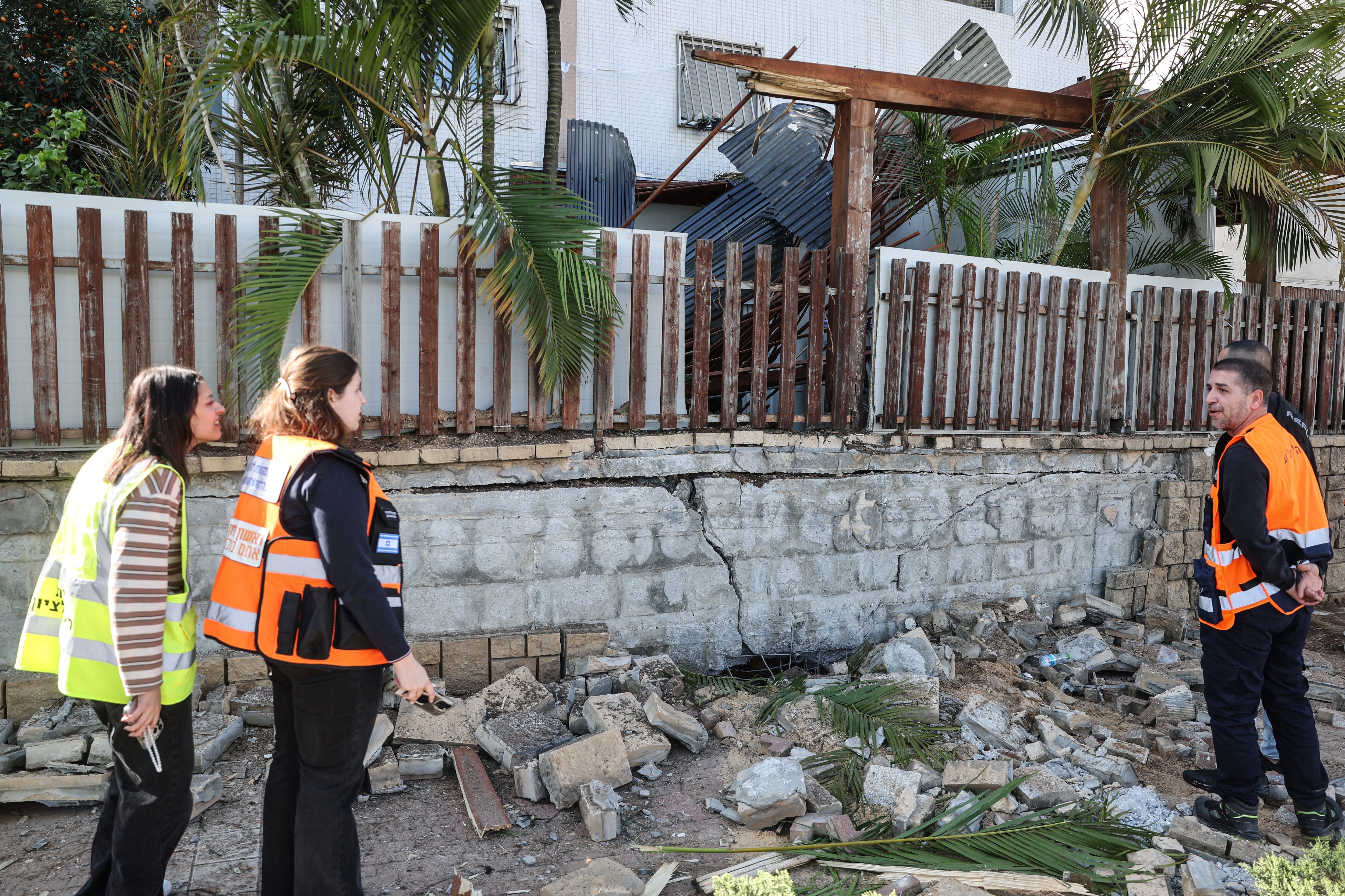 China anuncia que facilitará ayuda humanitaria a Irán, Líbano, Irak y Jordania