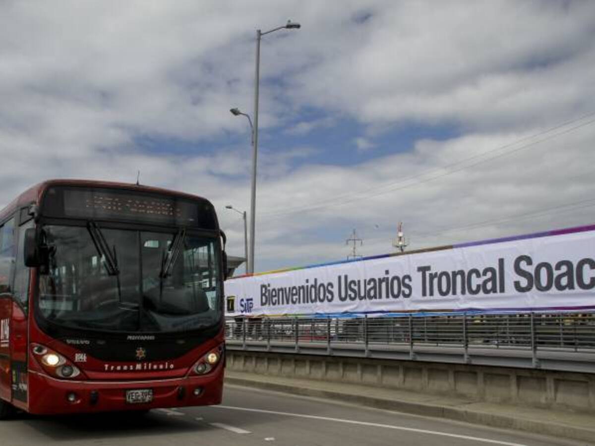 La instrucción del Presidente es apoyar proyectos de movilidad de Cundinamarca: MinHacienda