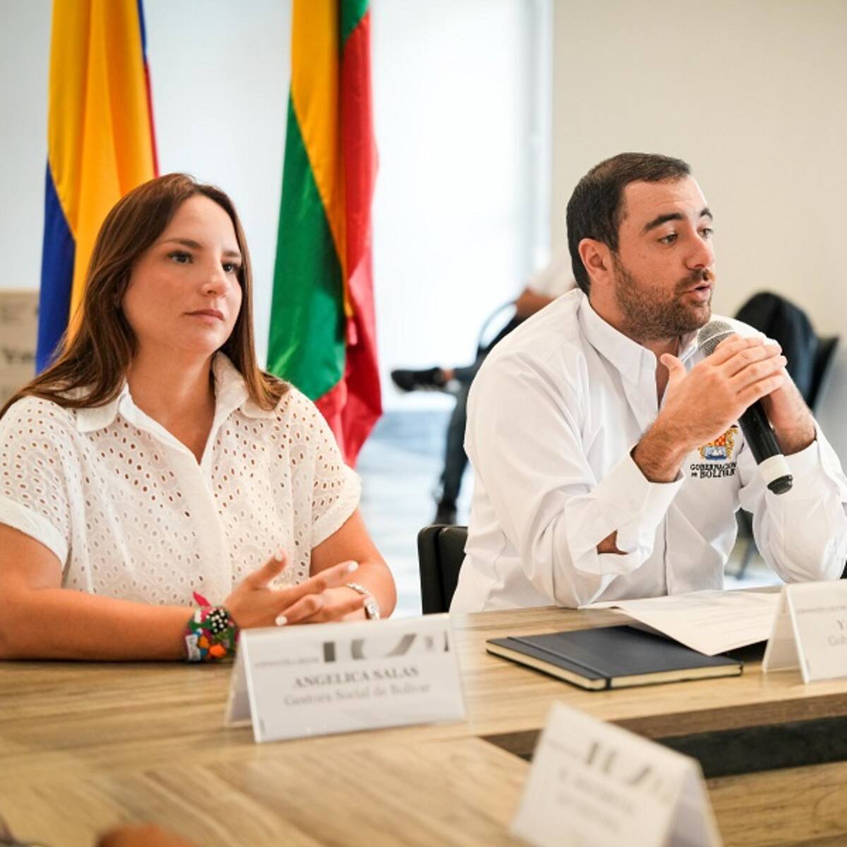 Inició entrega de 10 mil cartillas para preparar Pruebas Saber en colegios de Bolívar