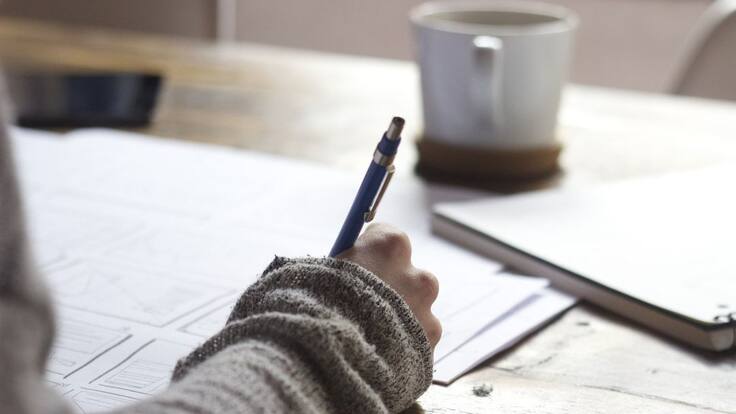 ¿Escribir ayuda en los duelos?