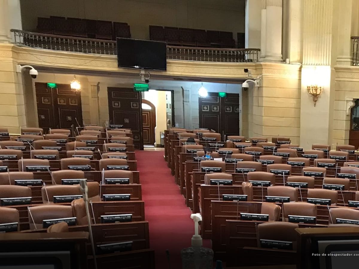 Procuraduría investiga funcionarios del Senado por presuntas irregularidades en contratos