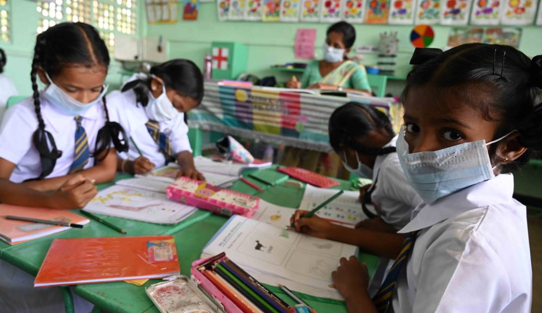 Estudiantes en Sri Lanka durante la pandemia.                      Foto: Getty
