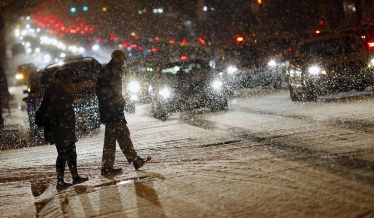 Una nevada en hora punta provoca el caos en Washington DC.