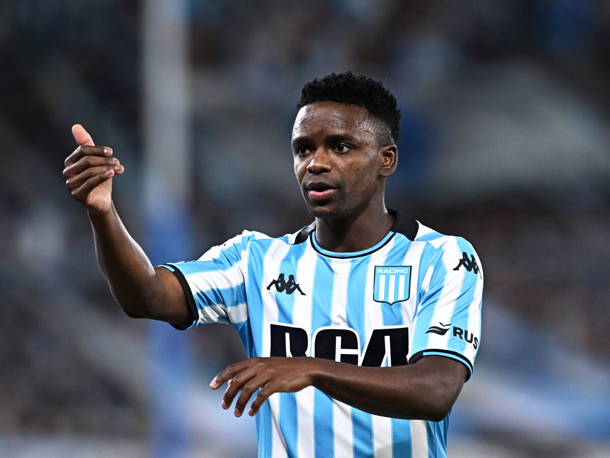 Johan Carbonero dejaría Racing para unirse a un grande de Brasil