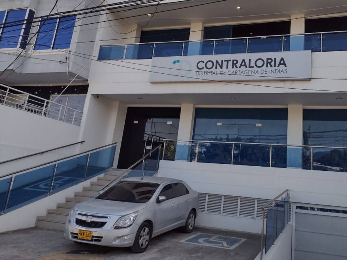 Alcalde Dau pidió suspender competencias a Contraloría Distrital