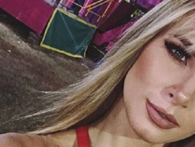 Elizabeth Loaiza publica un ardiente video junto a otra mujer