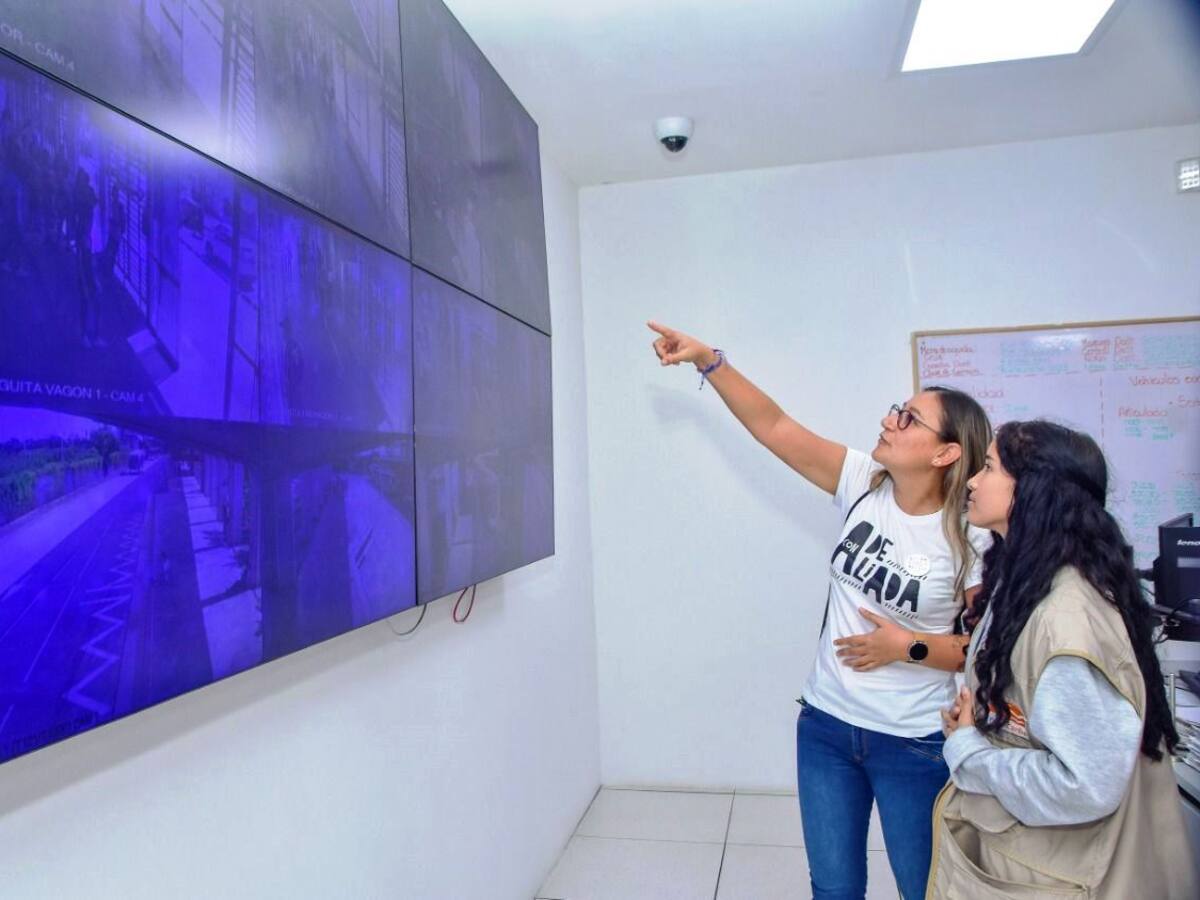 Deimaris, de 15 años, fue directora de operaciones de Transcaribe por un día