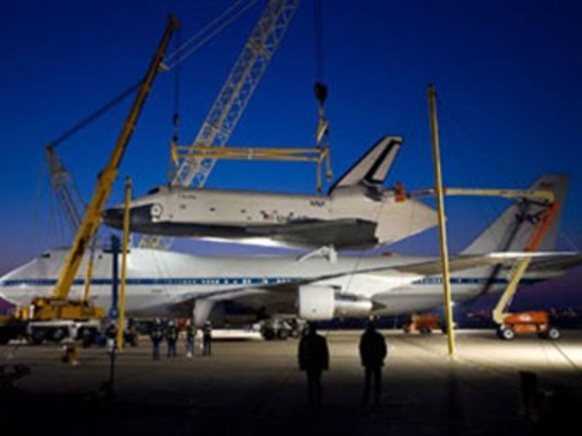 El Enterprise aterriza en Nueva York