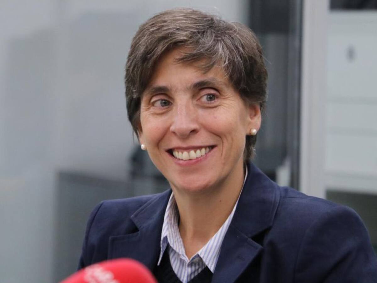 Un problema de la mesa es no pensar que se habla entre iguales: Paca