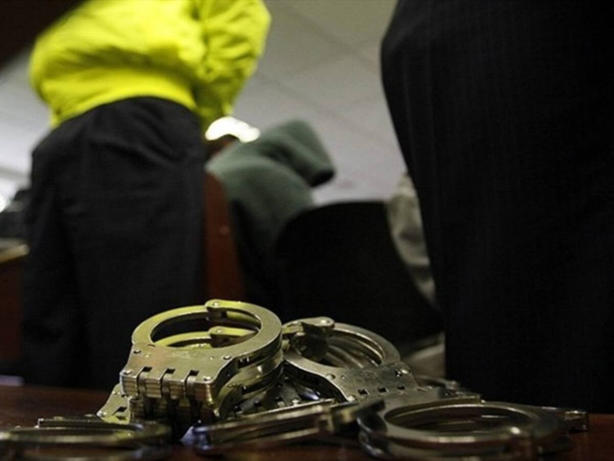 Capturan a seis policías por presuntos nexos con narcotráfico en Cauca