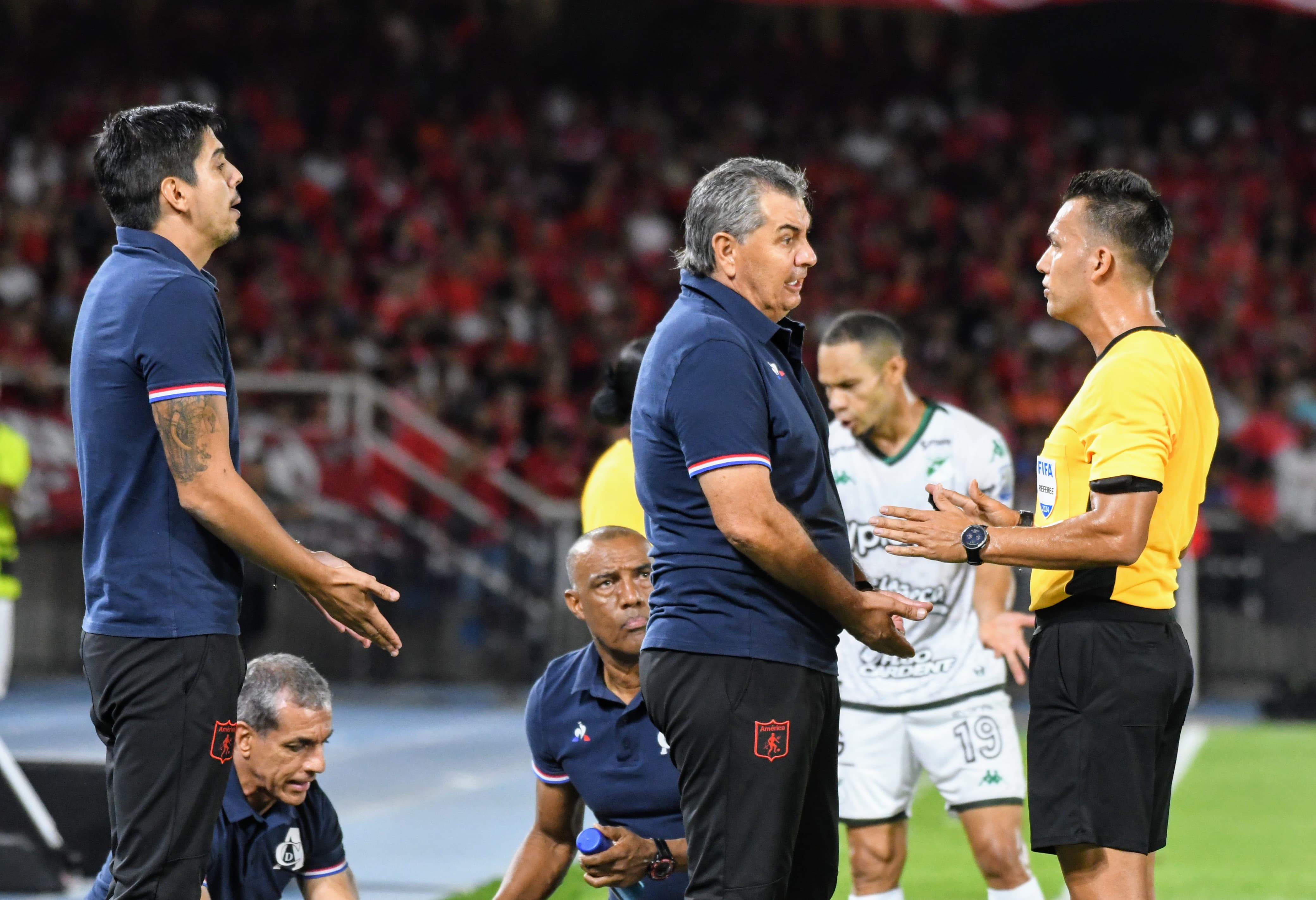 Jorge el 'Polilla' Da Silva, entrenador del América de Cali / Colprensa
