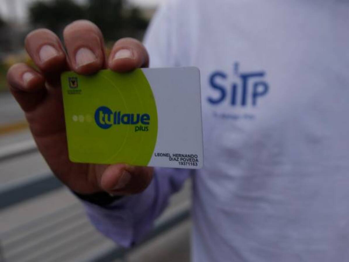 Usuarios de Transmilenio podrán personalizar tarjeta TuLlave por Internet