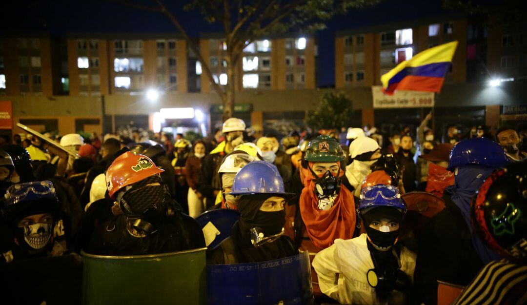 Integrantes de Primera Línea en Bogotá, a casa por cárcel por 'terrorismo'