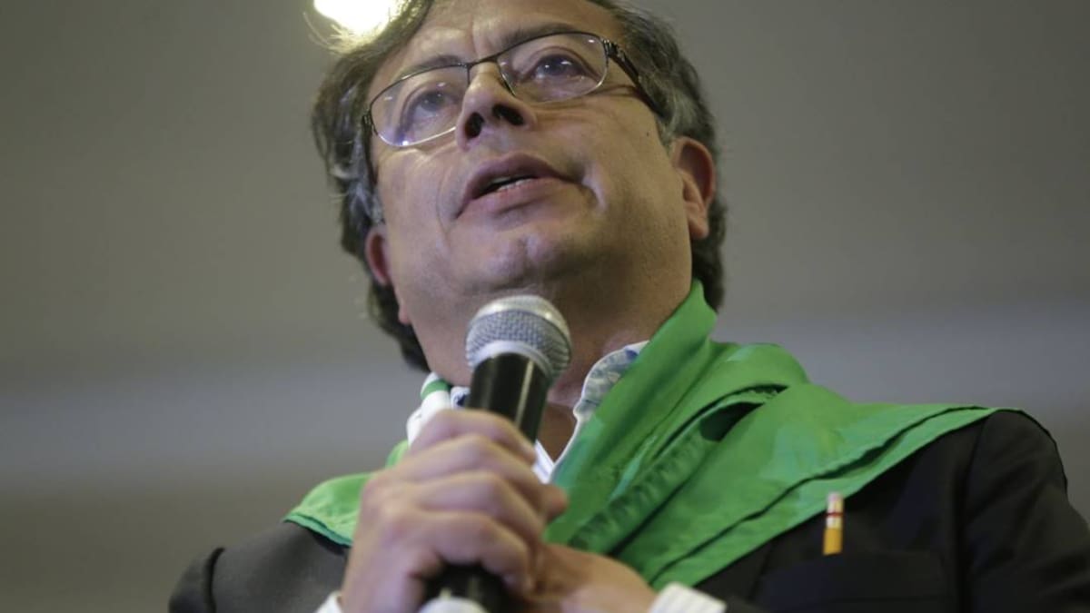 “Era previsible que prefiriera a Uribe sobre Fajardo”: Petro sobre Rodolfo Hernández