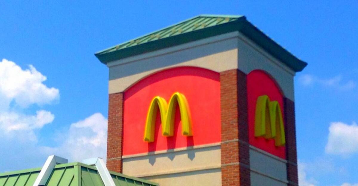 El medio estadounidense Us Weekly confirmó la relación que se dio durante la grabación de la nueva producción ‘Gifted’.