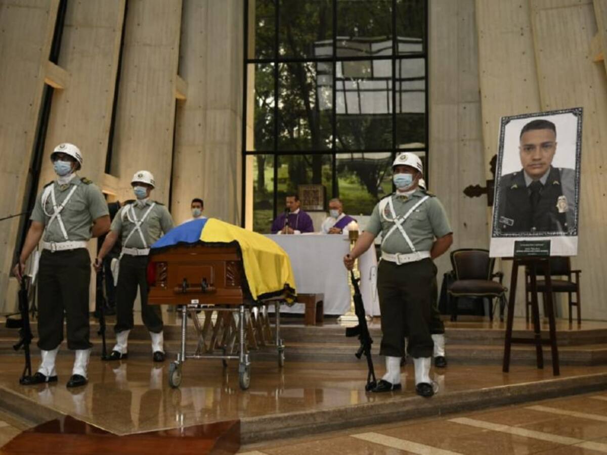 Mindefensa pidió todo el peso de la ley para el homicida del policía Caro