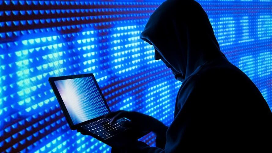 Antonio Ramos de @MundoHackerTV explica qué es ser un 'hacker para el bien' y un 'hacker para el mal'. Foto: Getty Images