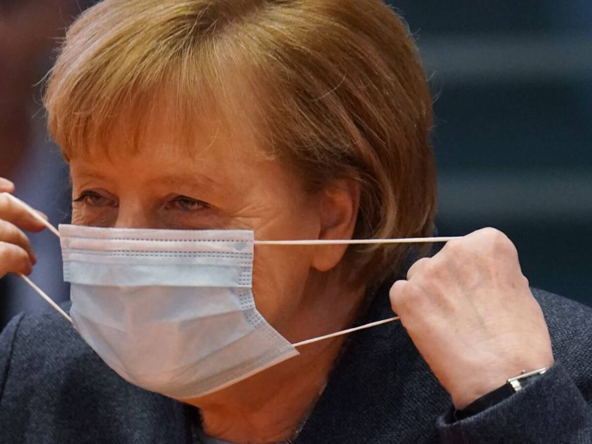 La OMS pide usar tapabocas en las reuniones familiares de Navidad