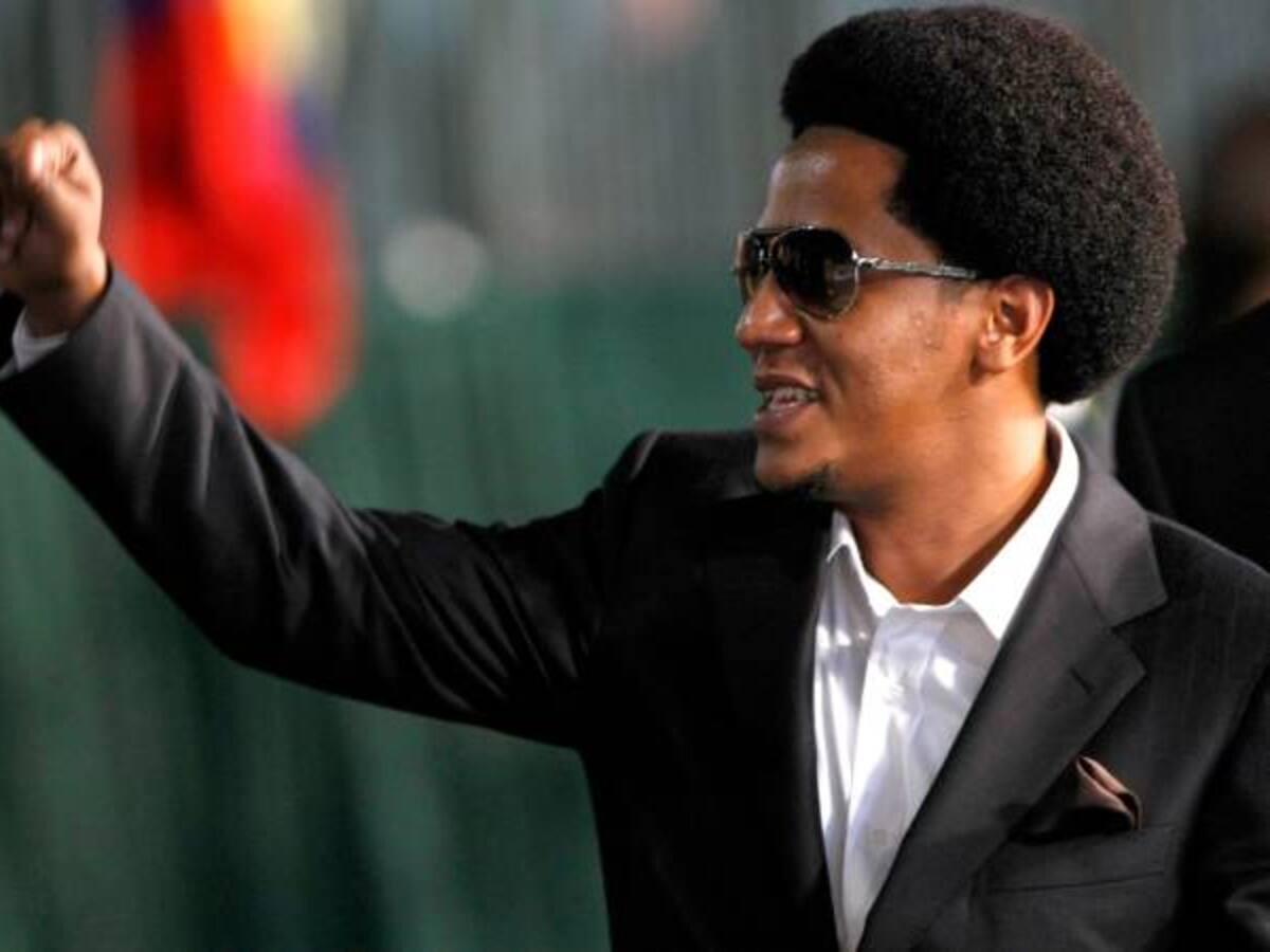 Tego Calderon sufrió accidente de transito