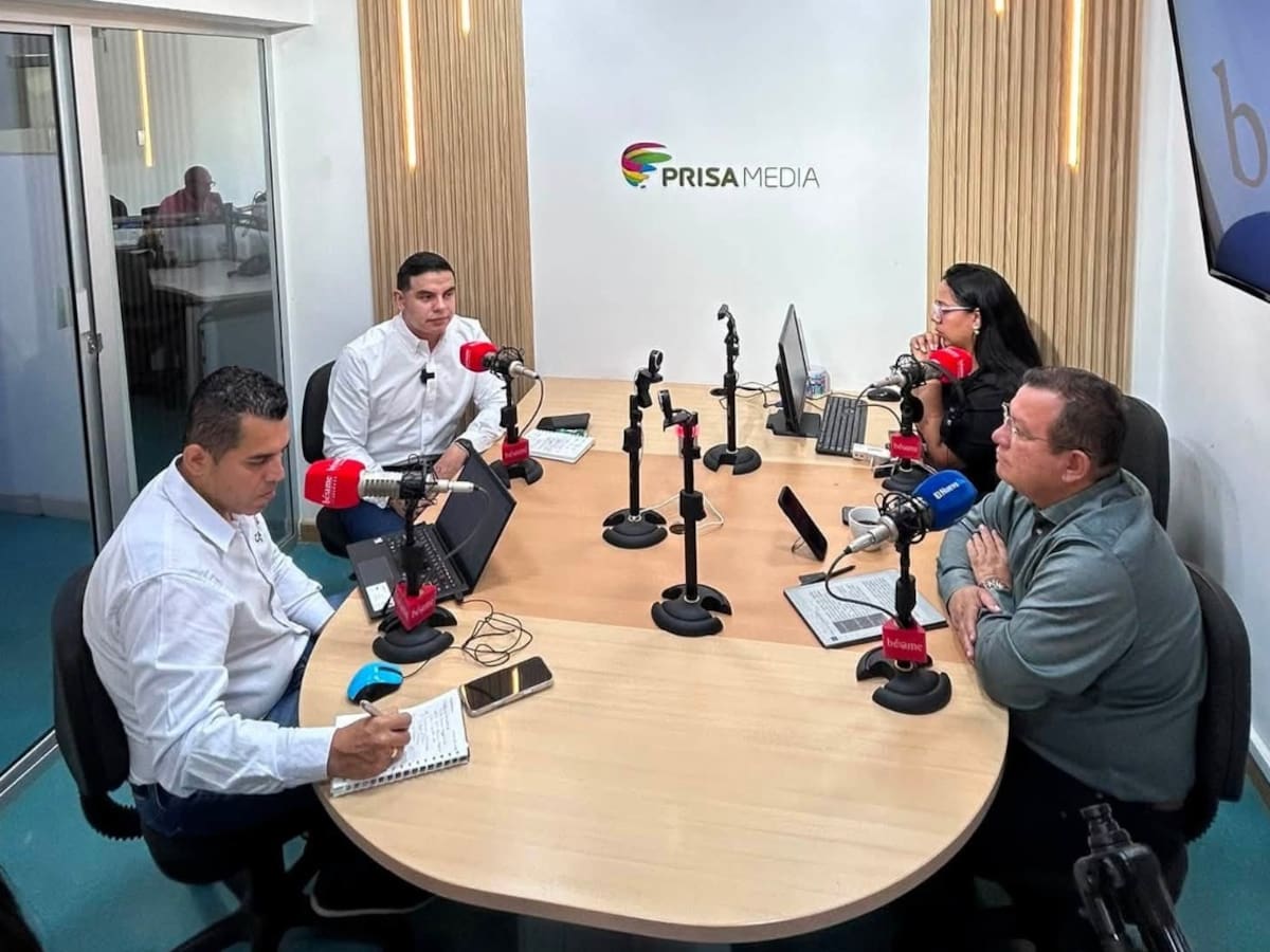 Poder & Región: expertos piden sanciones efectivas contra las “universidades de garaje”