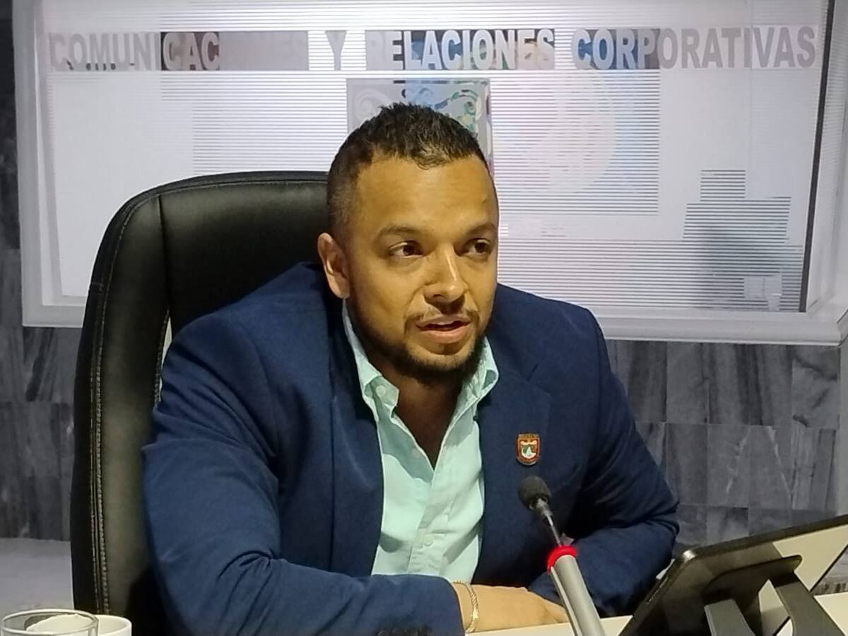 Concejal de Cali Andrés Escobar investigado por Procuraduría y Fiscalía