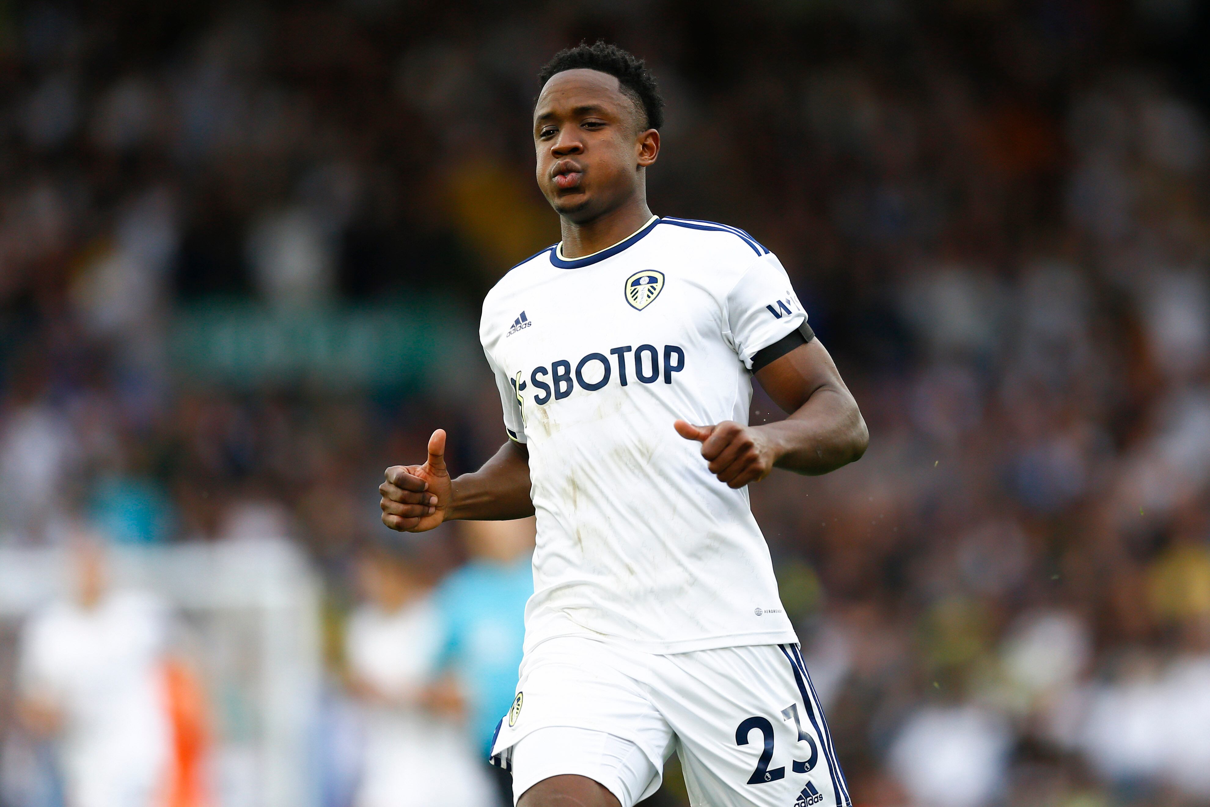 Luis Sinisterra ha disputado 15 partidos en la presente temporada con el Leeds United. (Photo by Daniel Chesterton/Offside/Offside via Getty Images)